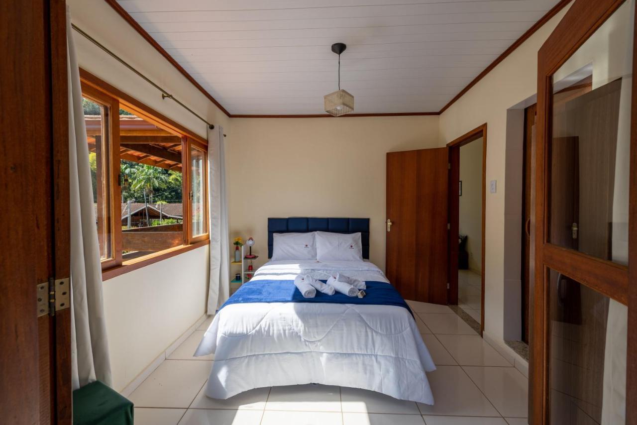 Casa Di Maria 4 Quartos A 500M Centro - Sauna, Piscina, Fogao A Lenha, Churrasqueira - Acesso Privativo Ao Ao Rio - Ideal Para Familias โนวาฟริบูร์โก ภายนอก รูปภาพ