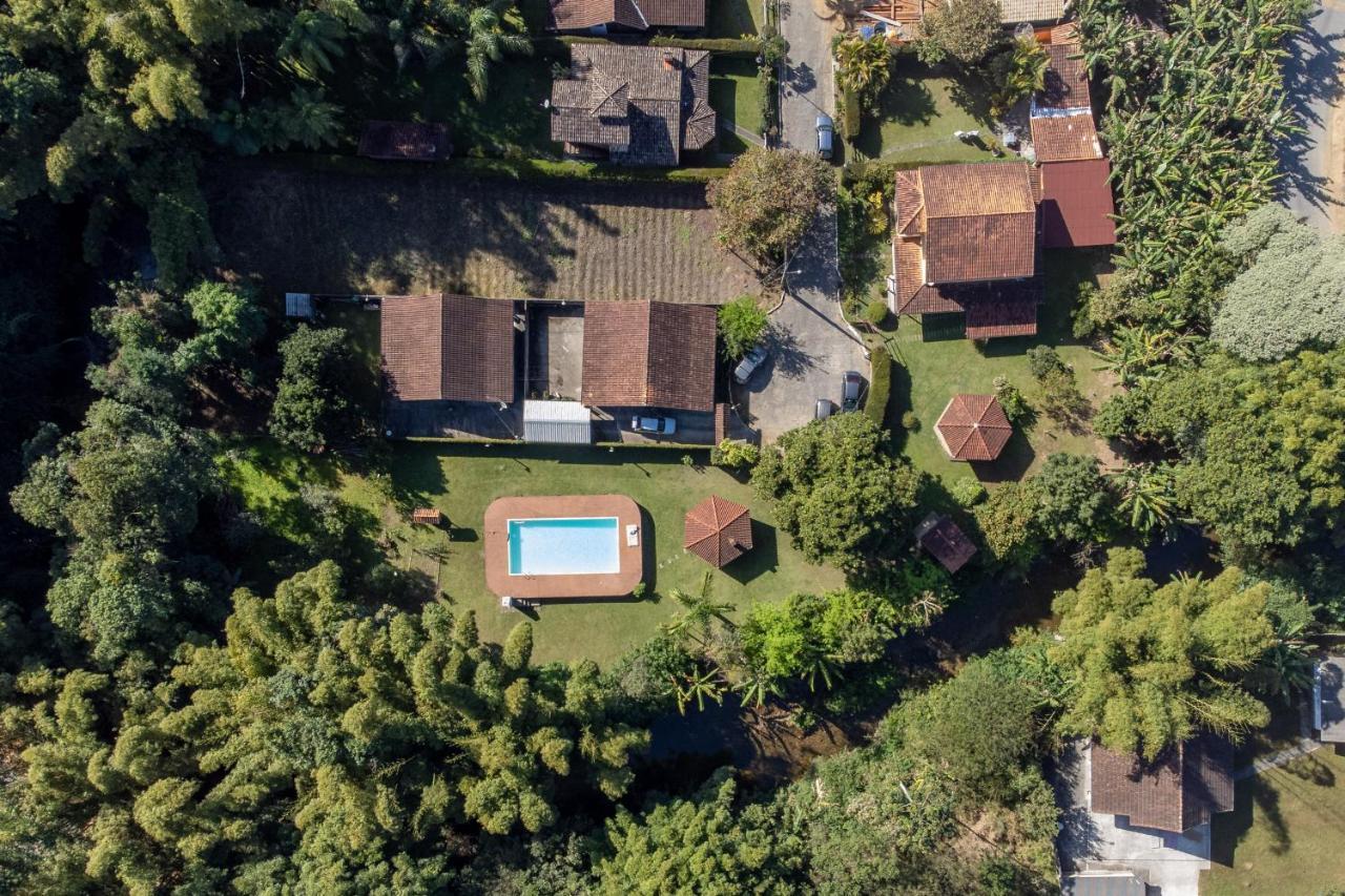 Casa Di Maria 4 Quartos A 500M Centro - Sauna, Piscina, Fogao A Lenha, Churrasqueira - Acesso Privativo Ao Ao Rio - Ideal Para Familias โนวาฟริบูร์โก ภายนอก รูปภาพ